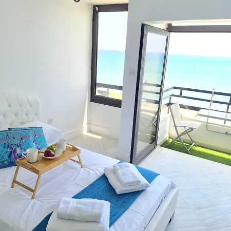 شقة Serenity On Makenzy لارنكا