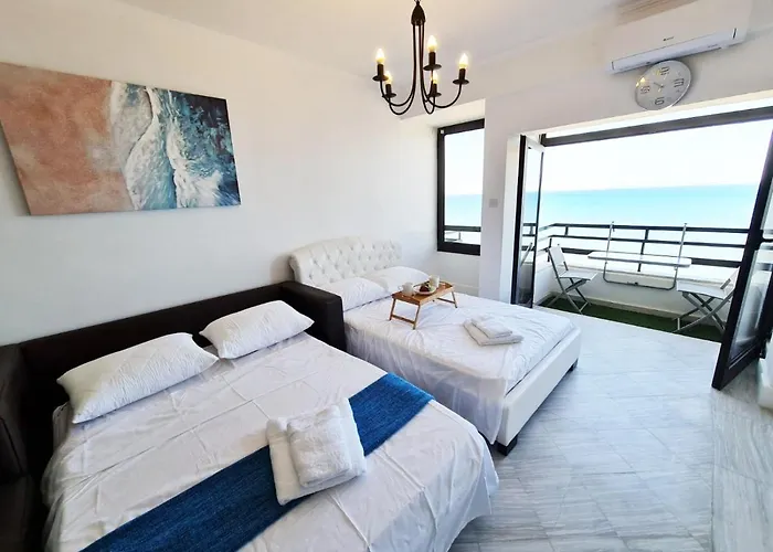 Serenity On Makenzy Апартаменты *